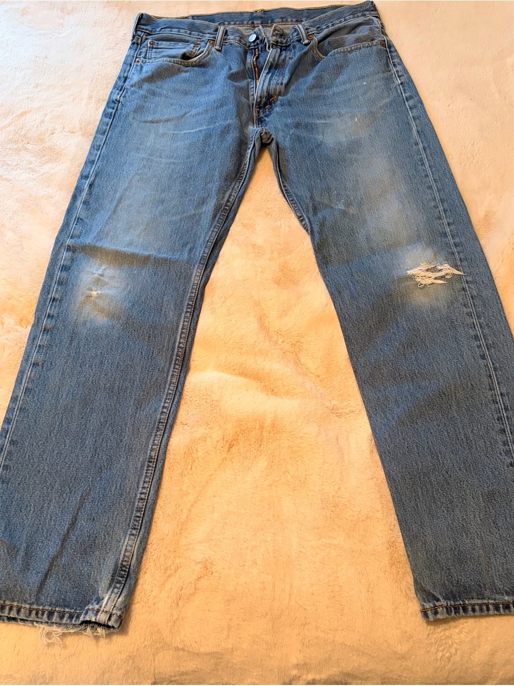 Levi's Men’s Light Blue Straight Leg Distressed Jeans